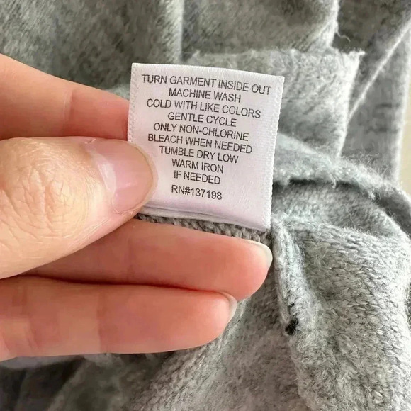 Pure / US Collection Grey Cross Front Sweater, Cozy Trendy Fall Knit, Medium - Picture 11 of 16